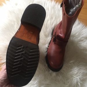 Frye women boots size 8.5